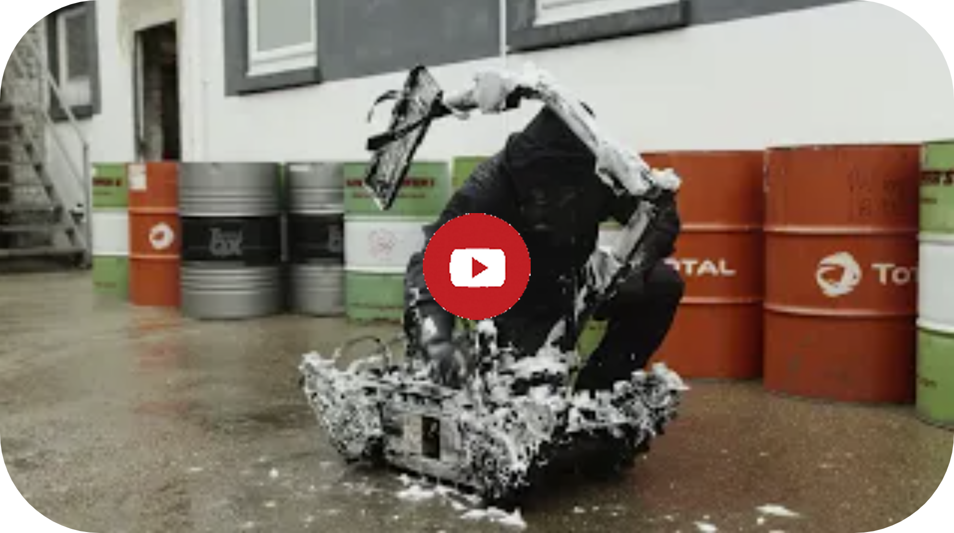 ZEUS, an EOD and CBRNe robot capable of withstanding chemical and corrosive environments